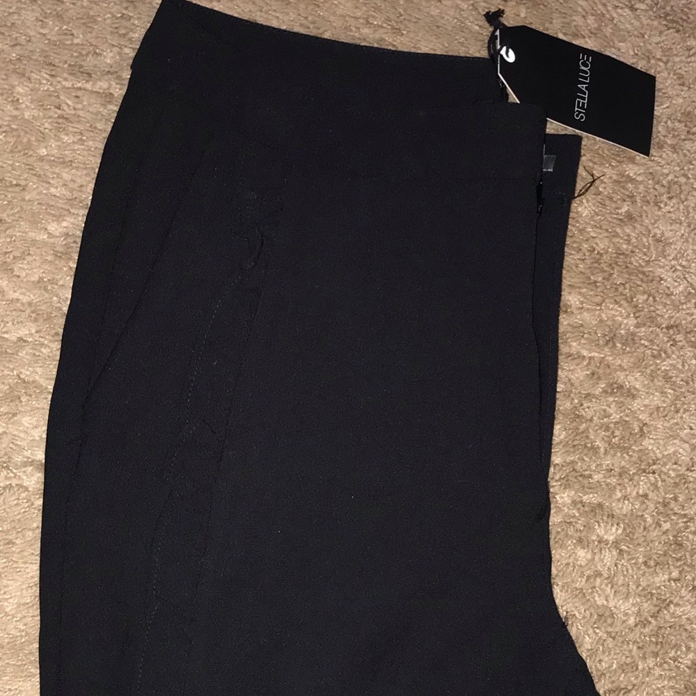 Stella Luce Ruffle Pants - Picture 4 of 4